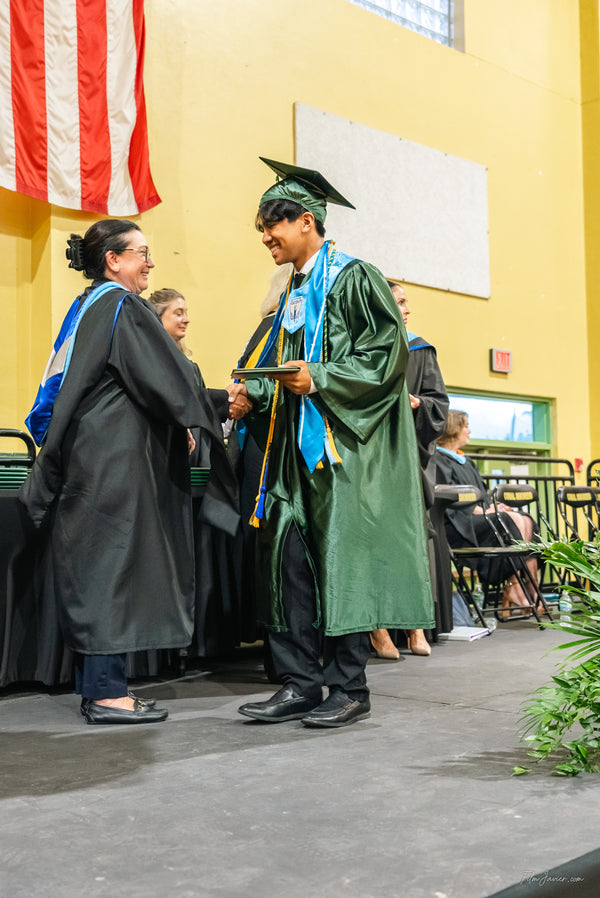 CSHS 2025 Senior Graduation Photos $25