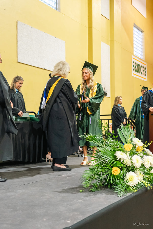 CSHS 2025 Senior Graduation Photos $25